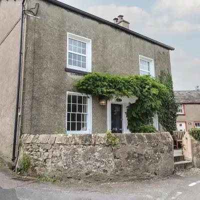 Caton Lane House