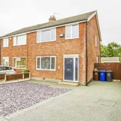 Entire house - Peaceful 3 bedroom home