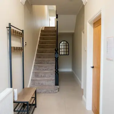 Casa Arkles - next to stadium - free parking