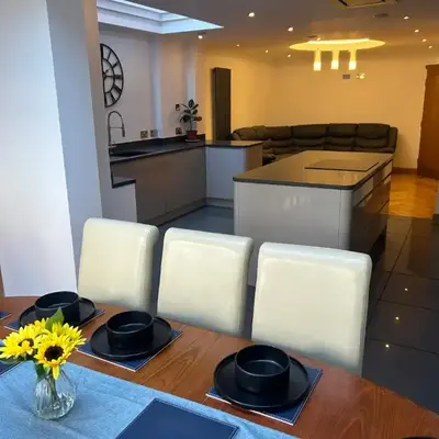 Entire Seaside Home 6 Private Bedrooms Sleeps 10