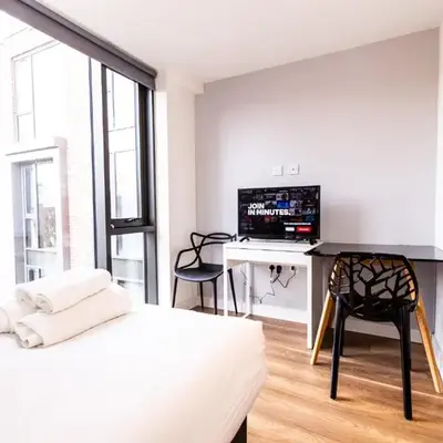 Stunning Centrally Located Studio Apt