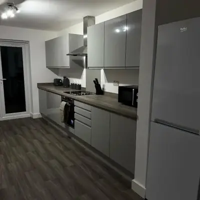 Spacious & Modern house in St Helens