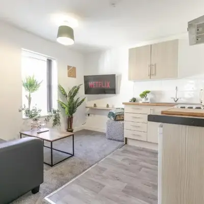 1 Double Bedroom Apartment Central Blackpool 4