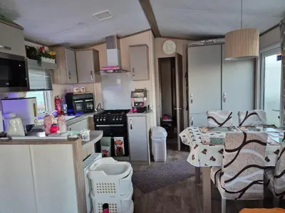 Gallery image of r12 hill family residence in Morecambe