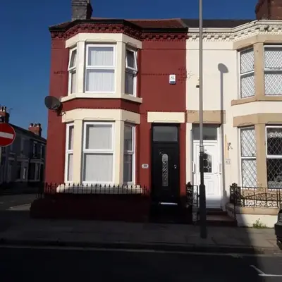 39 Cowley Road